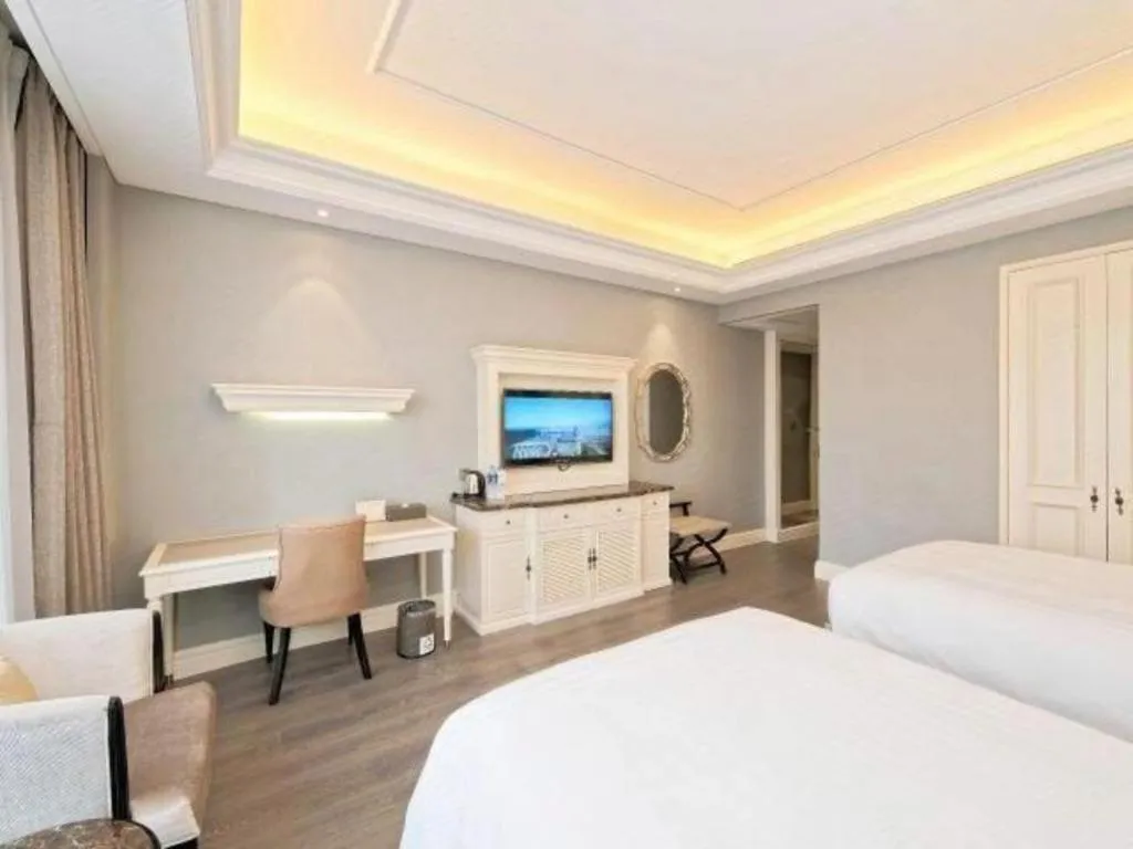 Bed in Yin Run Jin Jiang Castle Hotel