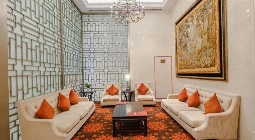 Yin Run Jin Jiang Castle Hotel