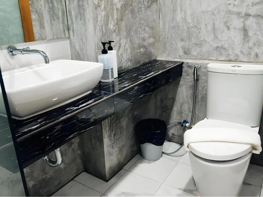 Journey Hostel Surat