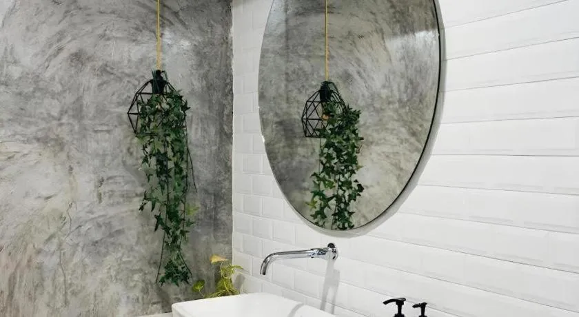 Journey Hostel Surat