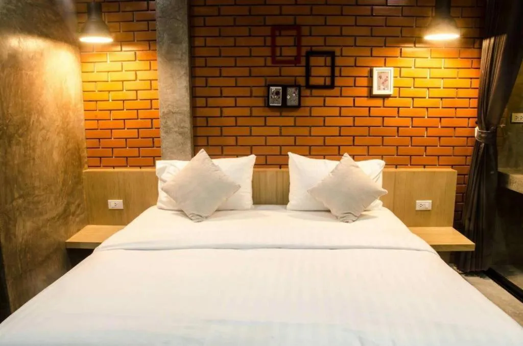Bed in Journey Hostel Surat