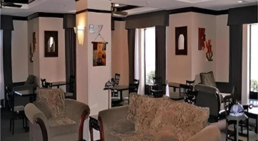 Holiday Inn Express Hotel & Suites Cleveland - Ms By IHG