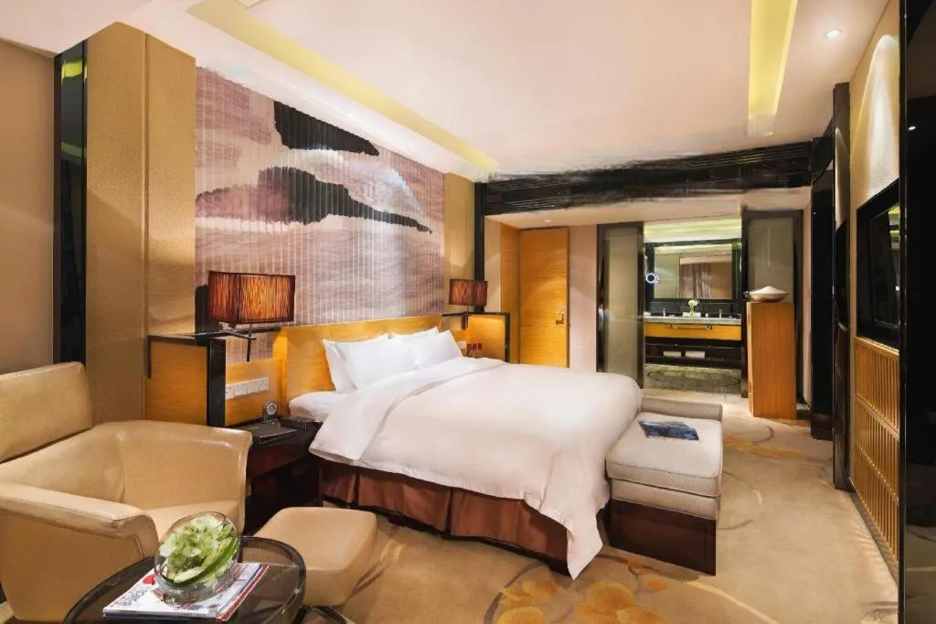 Bed in Urumqi Tianyuan Hotel