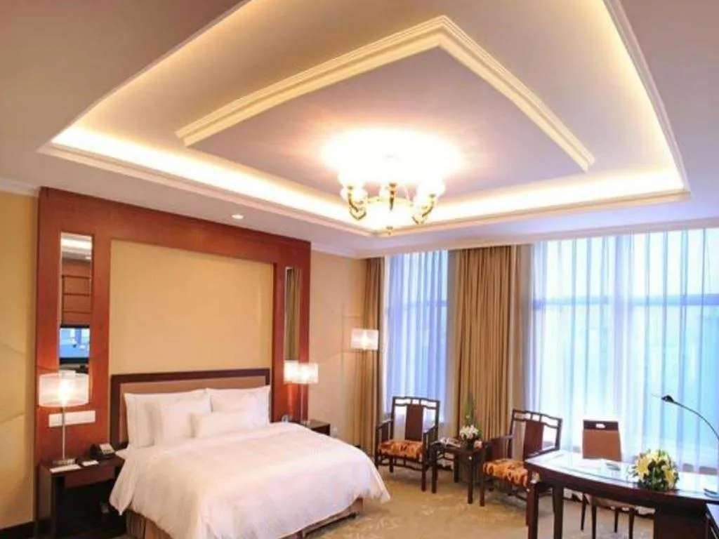 Bed in Urumqi Tianyuan Hotel