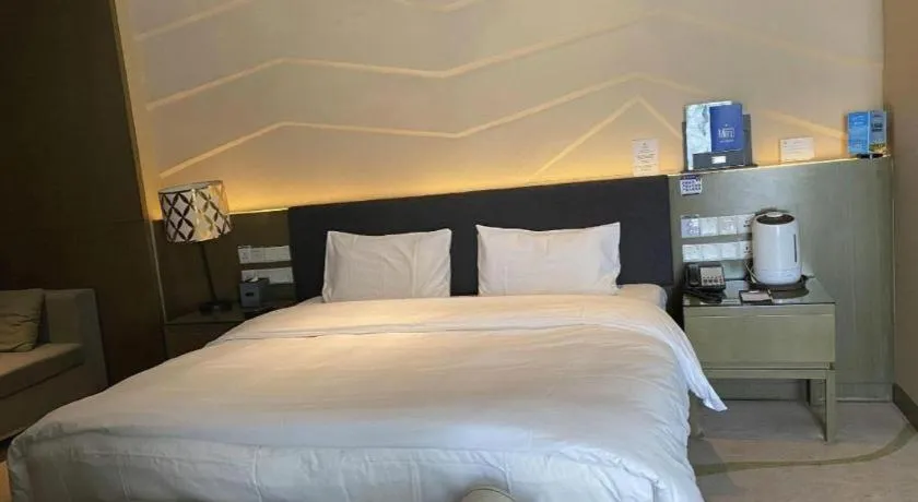 Bed in Urumqi Tianyuan Hotel