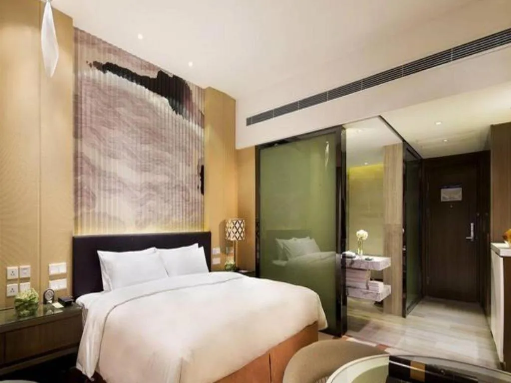 Bed in Urumqi Tianyuan Hotel