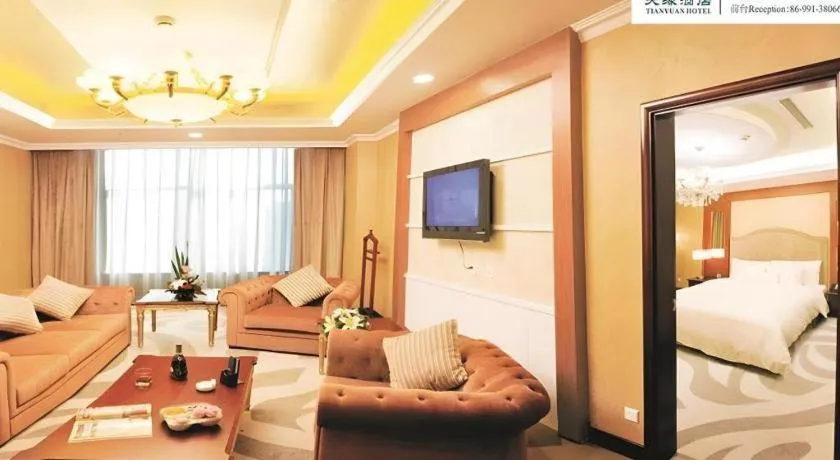 Bed in Urumqi Tianyuan Hotel