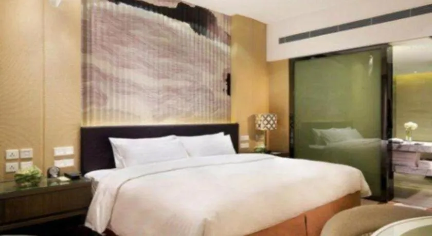 Bed in Urumqi Tianyuan Hotel