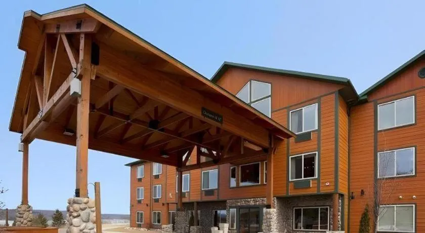 Holiday Inn Express Munising-Lakeview Hotel By IHG