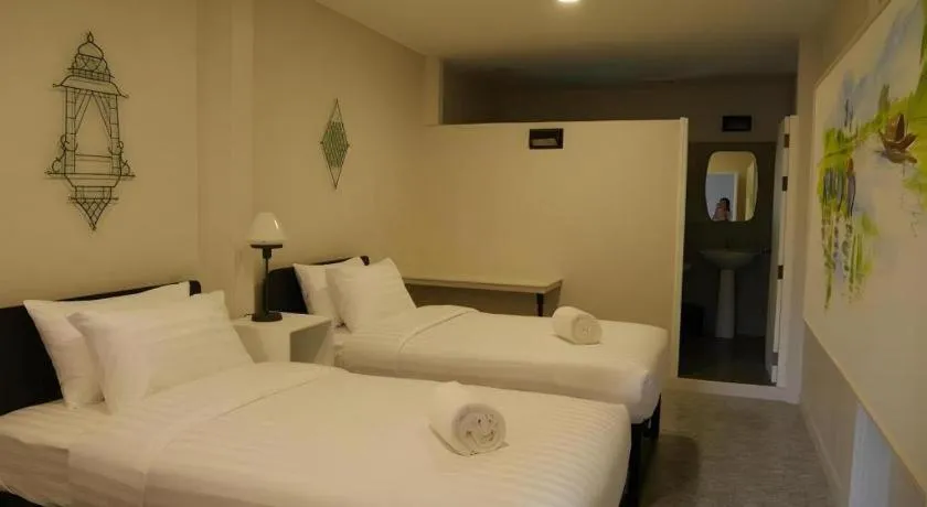 Bed in Silp-Pa Phra Nakhon Si Ayutthaya Hotel