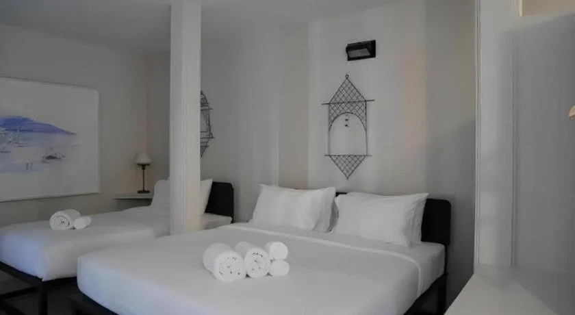 Bed in Silp-Pa Phra Nakhon Si Ayutthaya Hotel