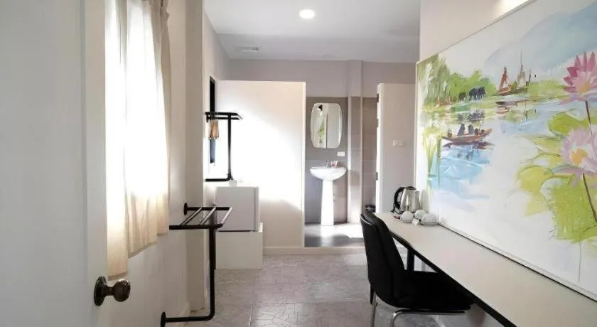 Silp-Pa Phra Nakhon Si Ayutthaya Hotel