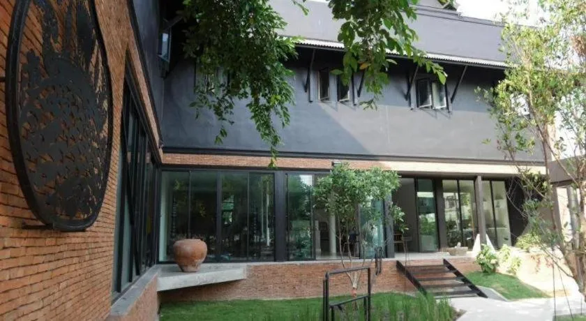 Silp-Pa Phra Nakhon Si Ayutthaya Hotel