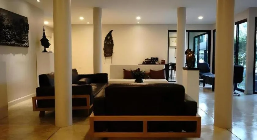 Bed in Silp-Pa Phra Nakhon Si Ayutthaya Hotel