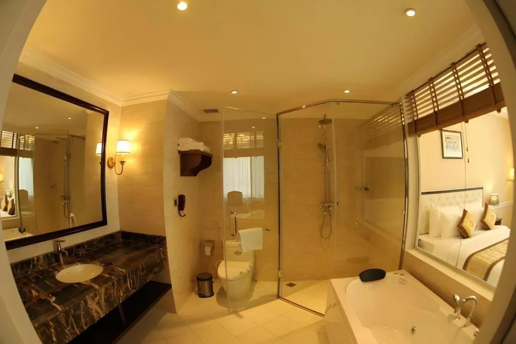 Bed in Phoenix Resort Bac Ninh