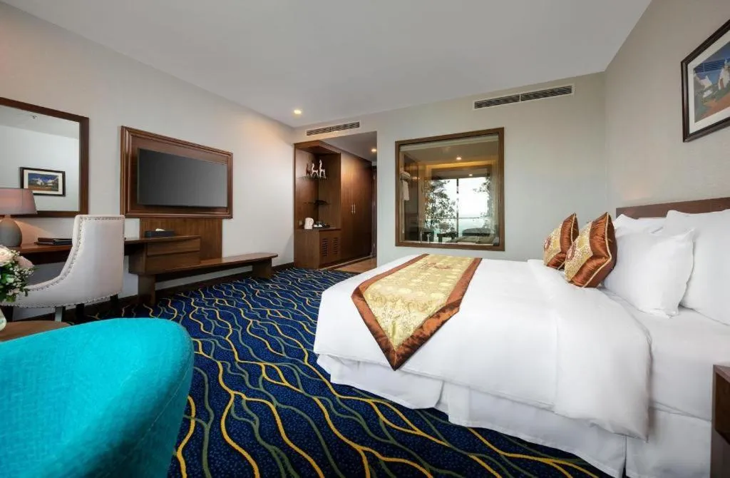 Bed in Phoenix Resort Bac Ninh