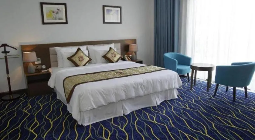 Bed in Phoenix Resort Bac Ninh