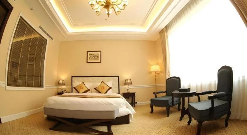 Bed in Phoenix Resort Bac Ninh