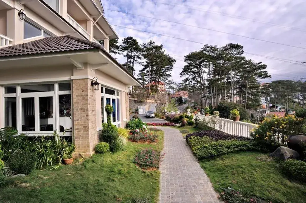 Nhat Vy Hotel Nhat Vy Hotel