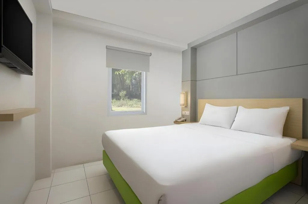 Bed in IXO Bekasi