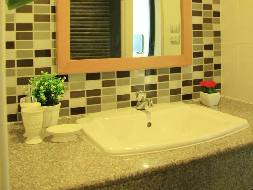 Ipremium Sukhumvit 81 Hotel