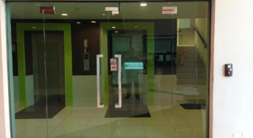 Ipremium Sukhumvit 81 Hotel