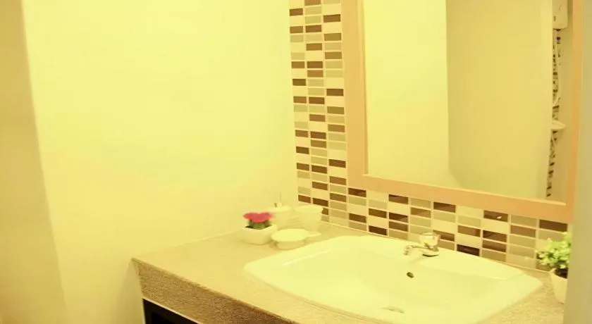 Ipremium Sukhumvit 81 Hotel