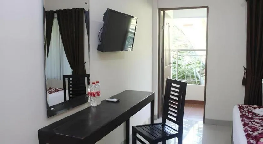 Bed in Malioboro Garden Hotel Yogyakarta