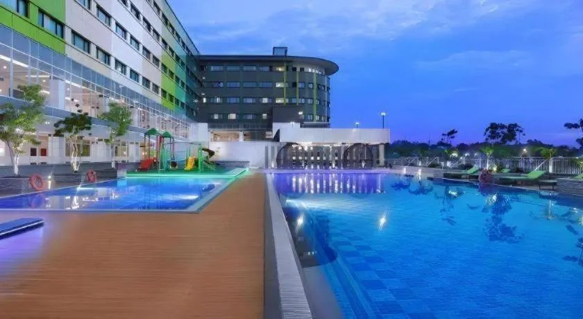 CK Tanjungpinang Hotel and Convention Centre