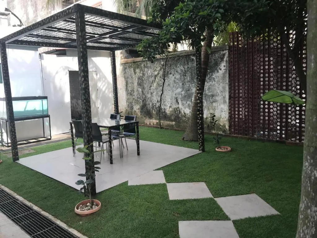 Lai Ming Hotel Cosmoland