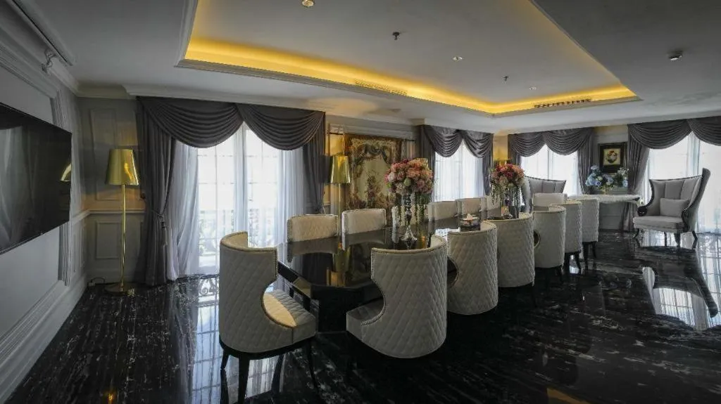 Lafayette Boutique Hotel