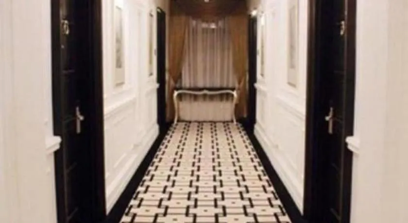 Lafayette Boutique Hotel