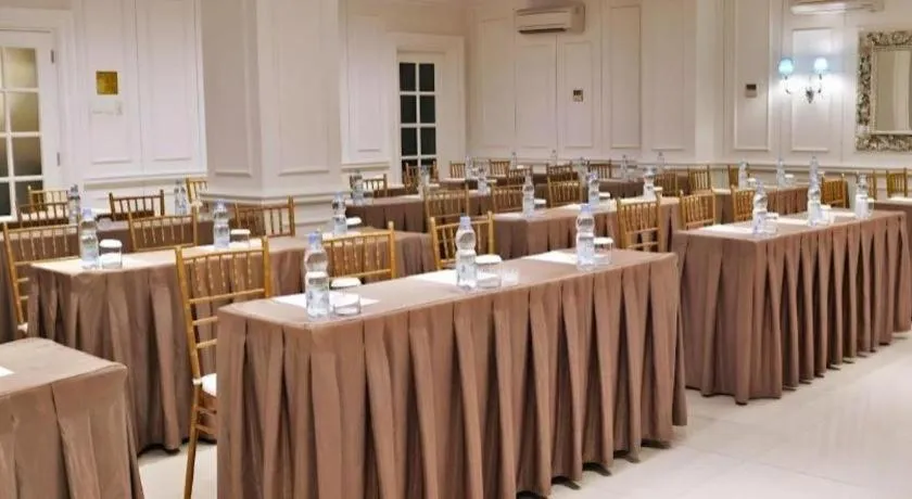 Lafayette Boutique Hotel