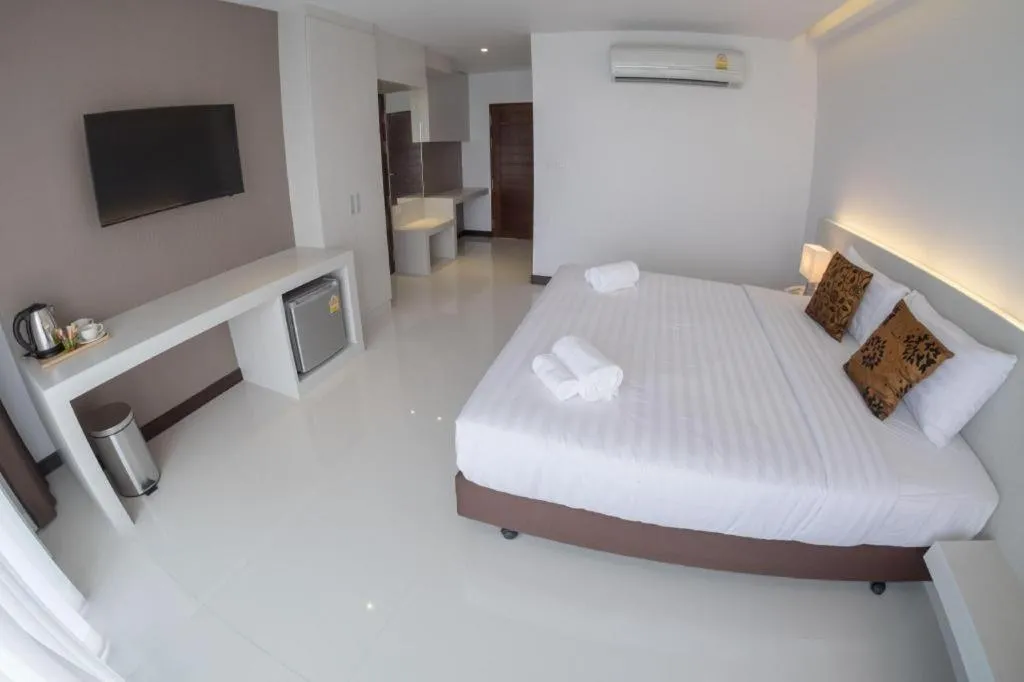 Bed in Chaisaeng Villa