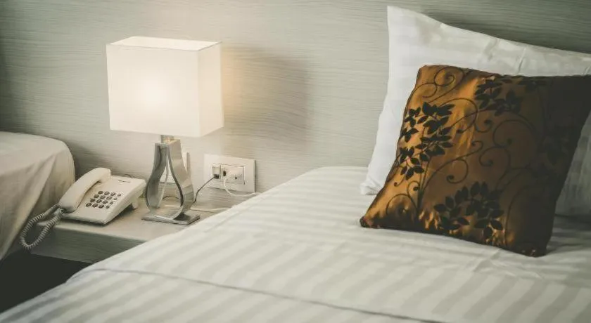 Bed in Chaisaeng Villa