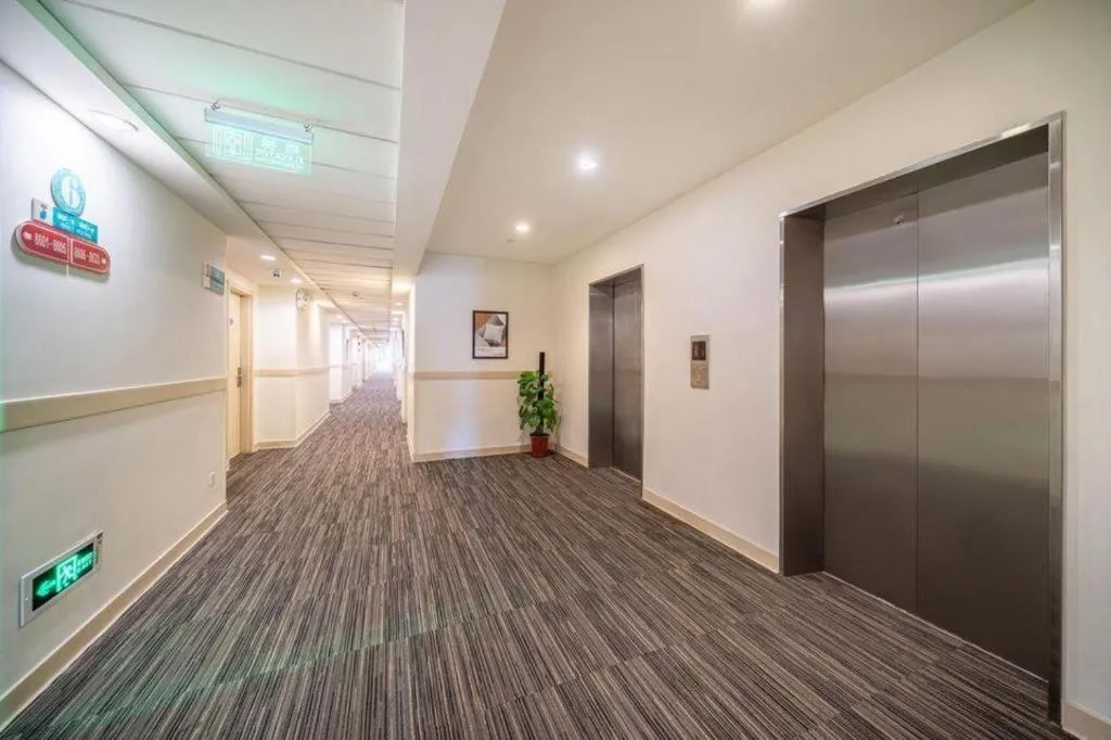 Jinjiang Inn Guangzhou Liwan Caihongqiao Metro Station