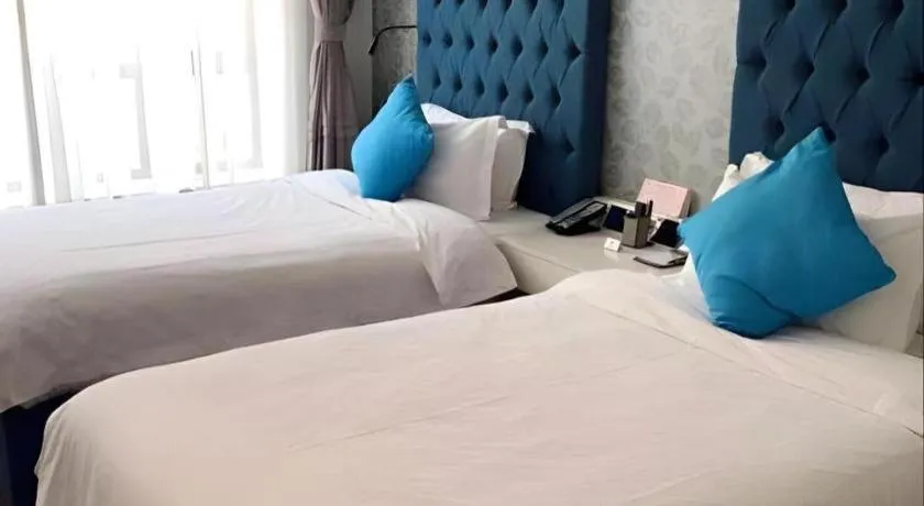 Bed in Shanghai Jinchen Hotel