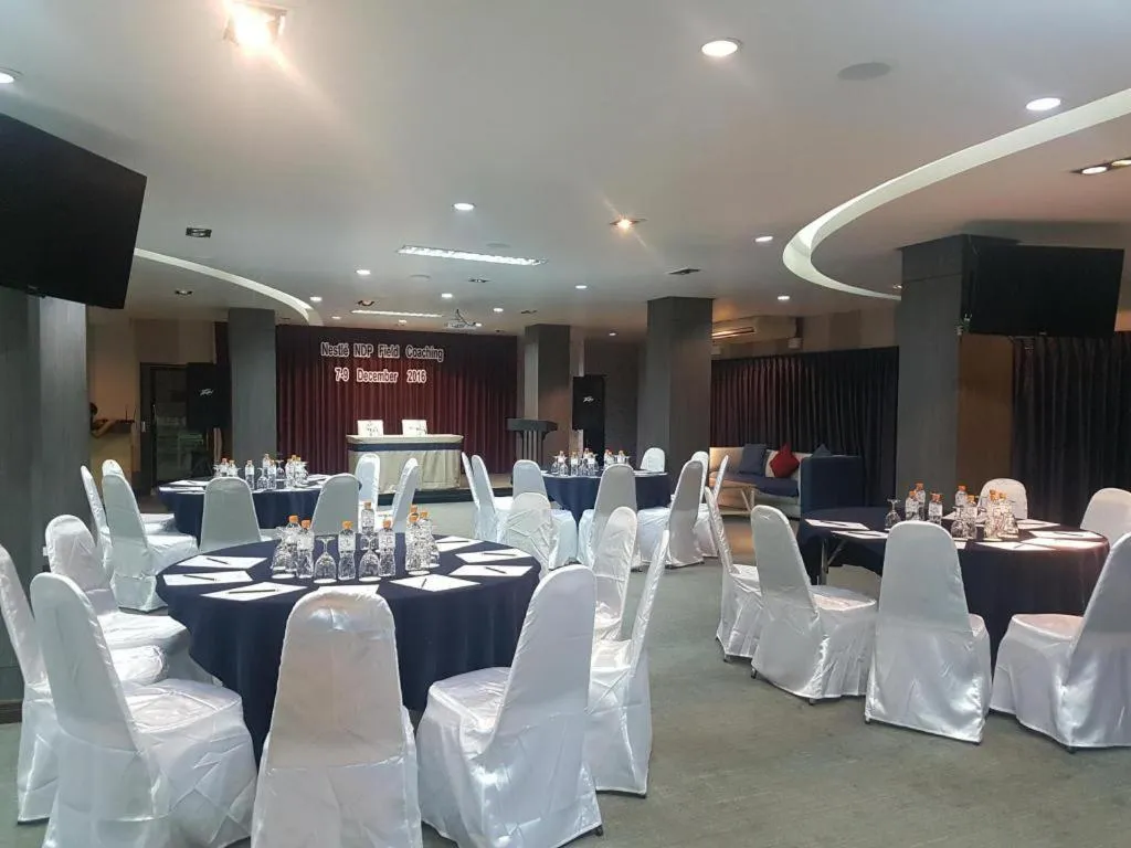 The Loft Seaside Sriracha Hotel