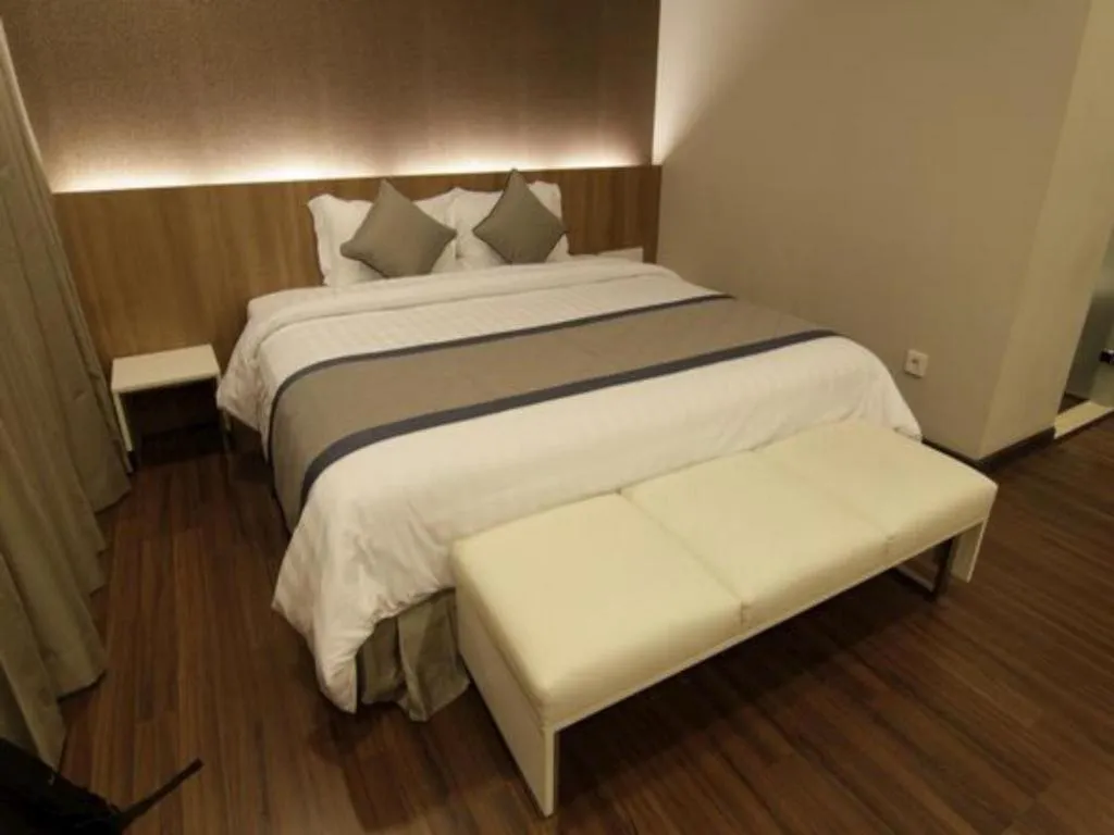 Bed in Hotel 61 Medan
