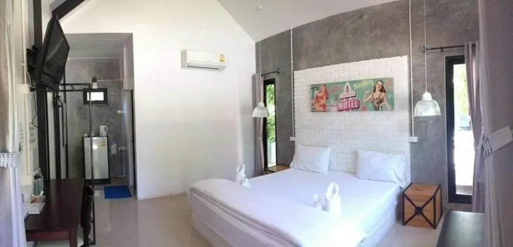 Bed in The Lighthouse Resort at Chanthaburi