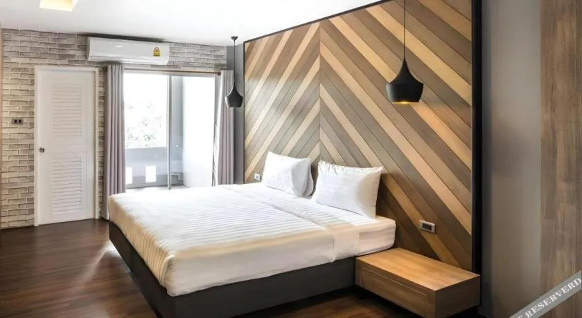 Bed in The Circle Hotel