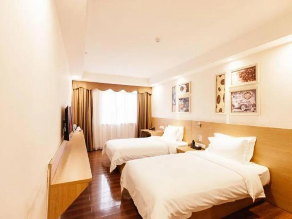 Bed in T Social Hotel Guangzhou Railway Station Branch