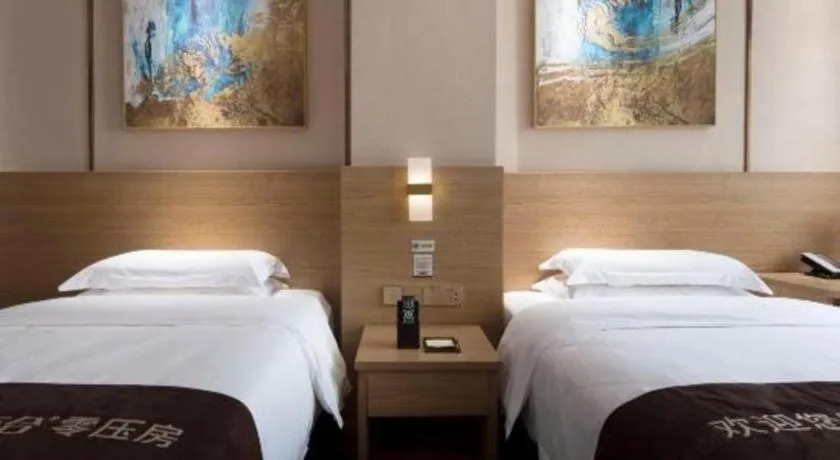 Bed in T Social Hotel Guangzhou Railway Station Branch