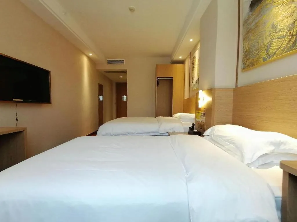 Bed in T Social Hotel Guangzhou Railway Station Branch