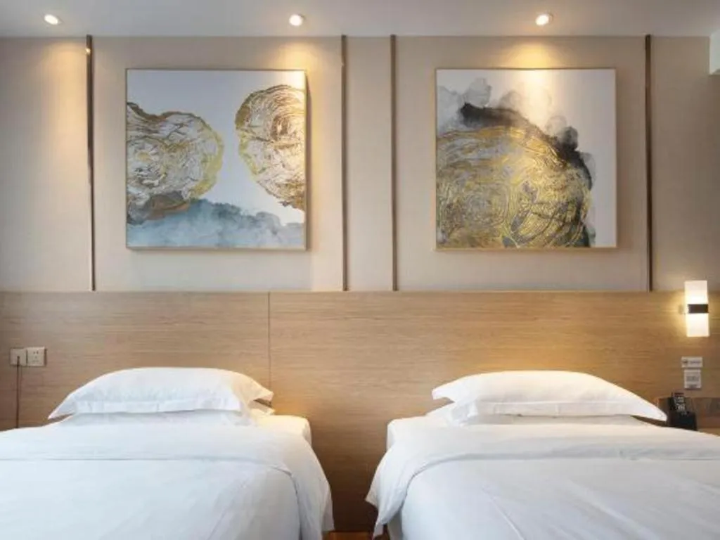 Bed in T Social Hotel Guangzhou Railway Station Branch