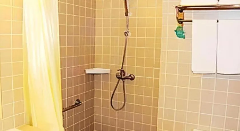 Jinjiang Inn Yueyang Railway Station