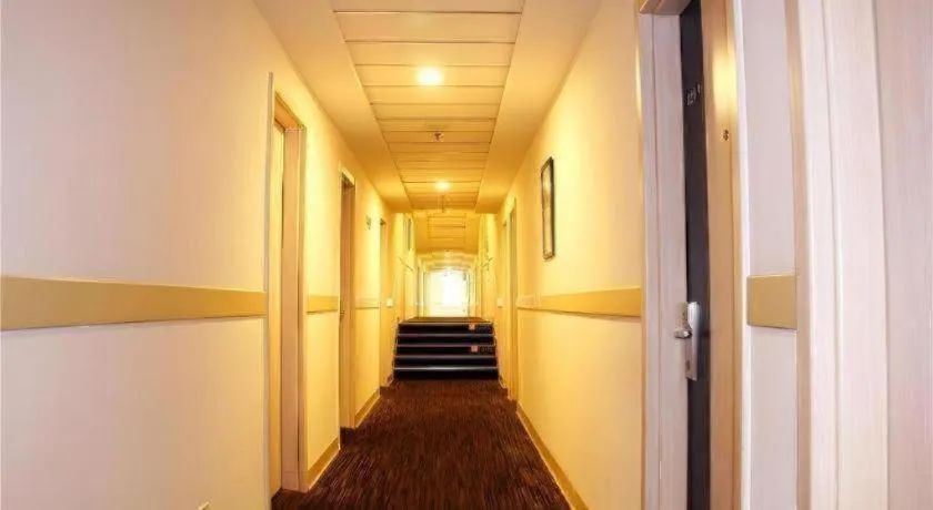 Jinjiang Inn Yueyang Railway Station