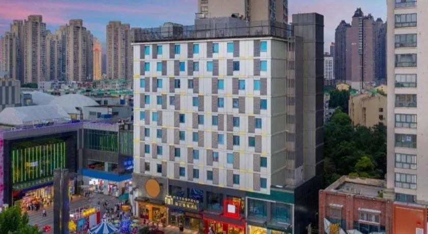 Metropolo Hotel Hefei Baohe Wandabao Park Metro Station