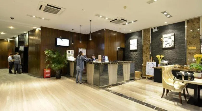 Metropolo Hotel Hefei Baohe Wandabao Park Metro Station