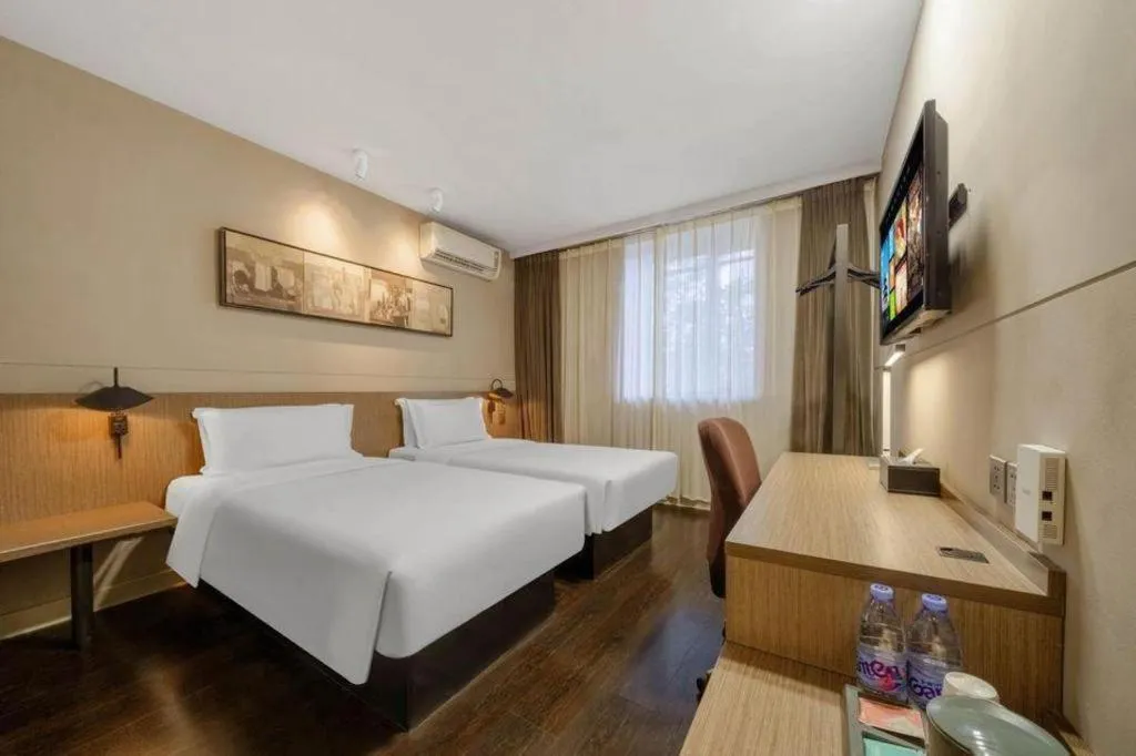 Bed in Jinjiang Inn Select Shanghai Expo Park Dezhou Road